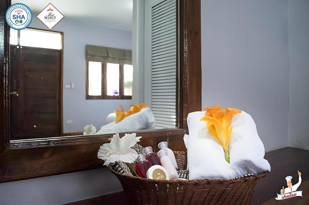 Baan Home Resort Kalasin Exterior photo